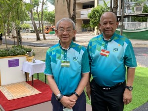 65E9C19E-04B5-49A7-9090-43B1E819DC69     